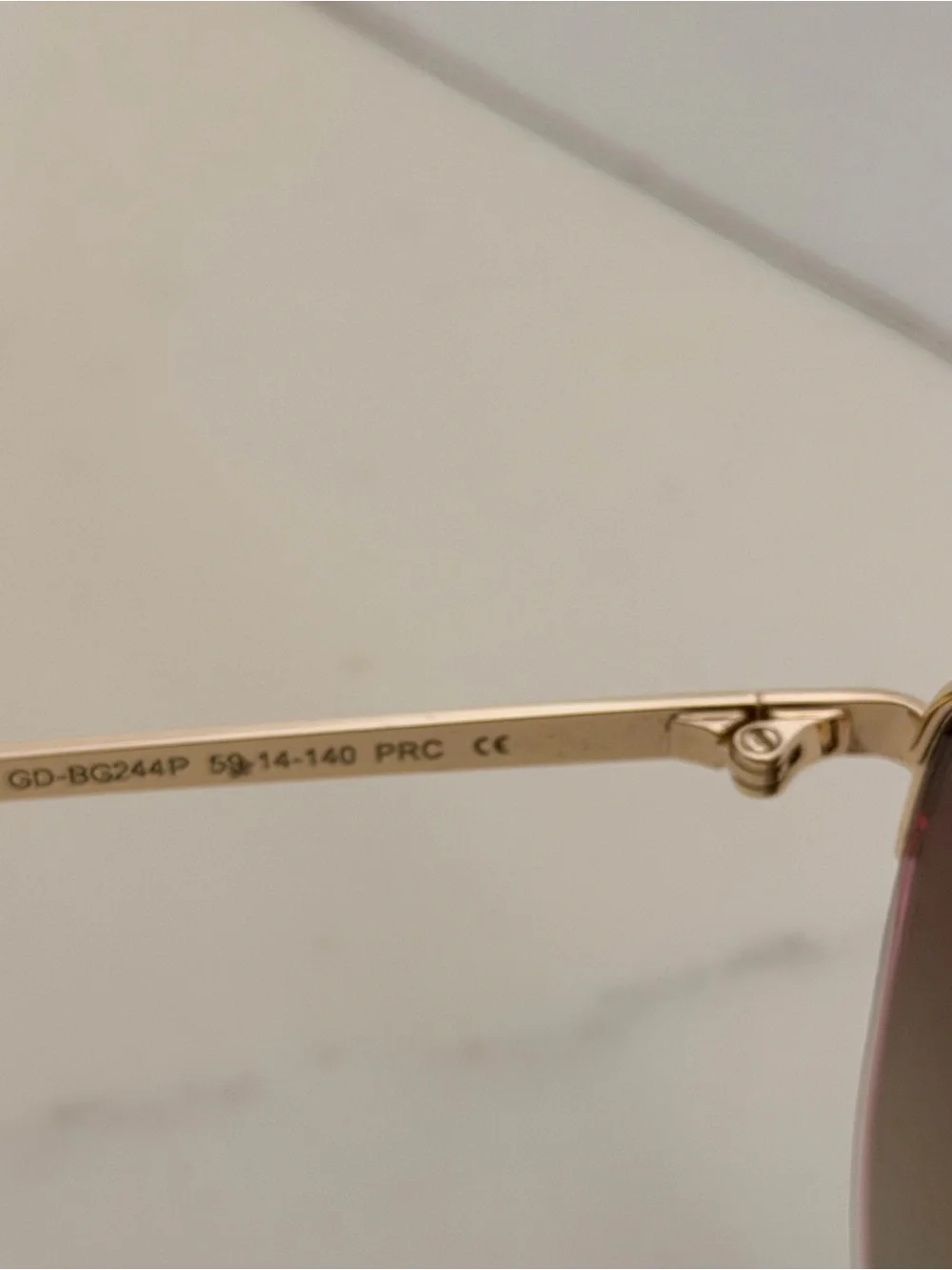 Diff Eyewear Gold Frame Brown Gradient Lens Aviator Sunglasses